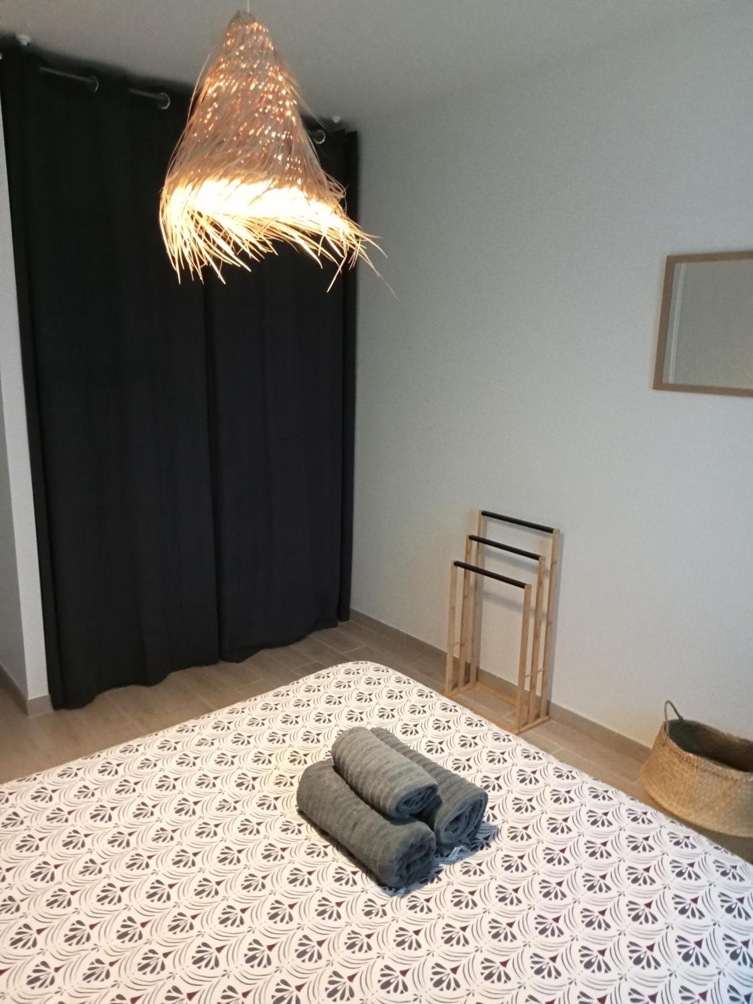 Comme A La Maison Sainte-Helene  Esterno foto