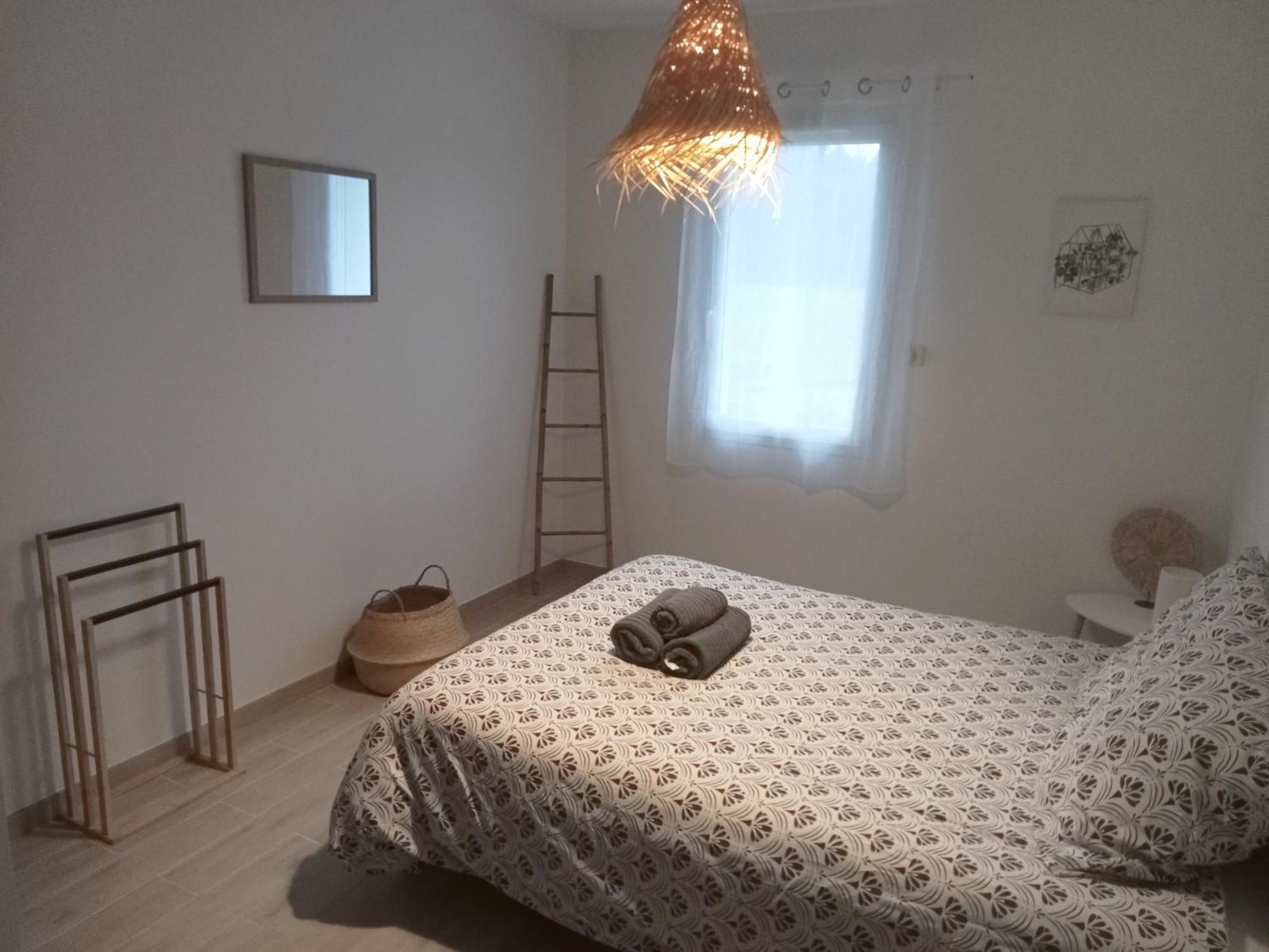 Comme A La Maison Sainte-Helene  Esterno foto