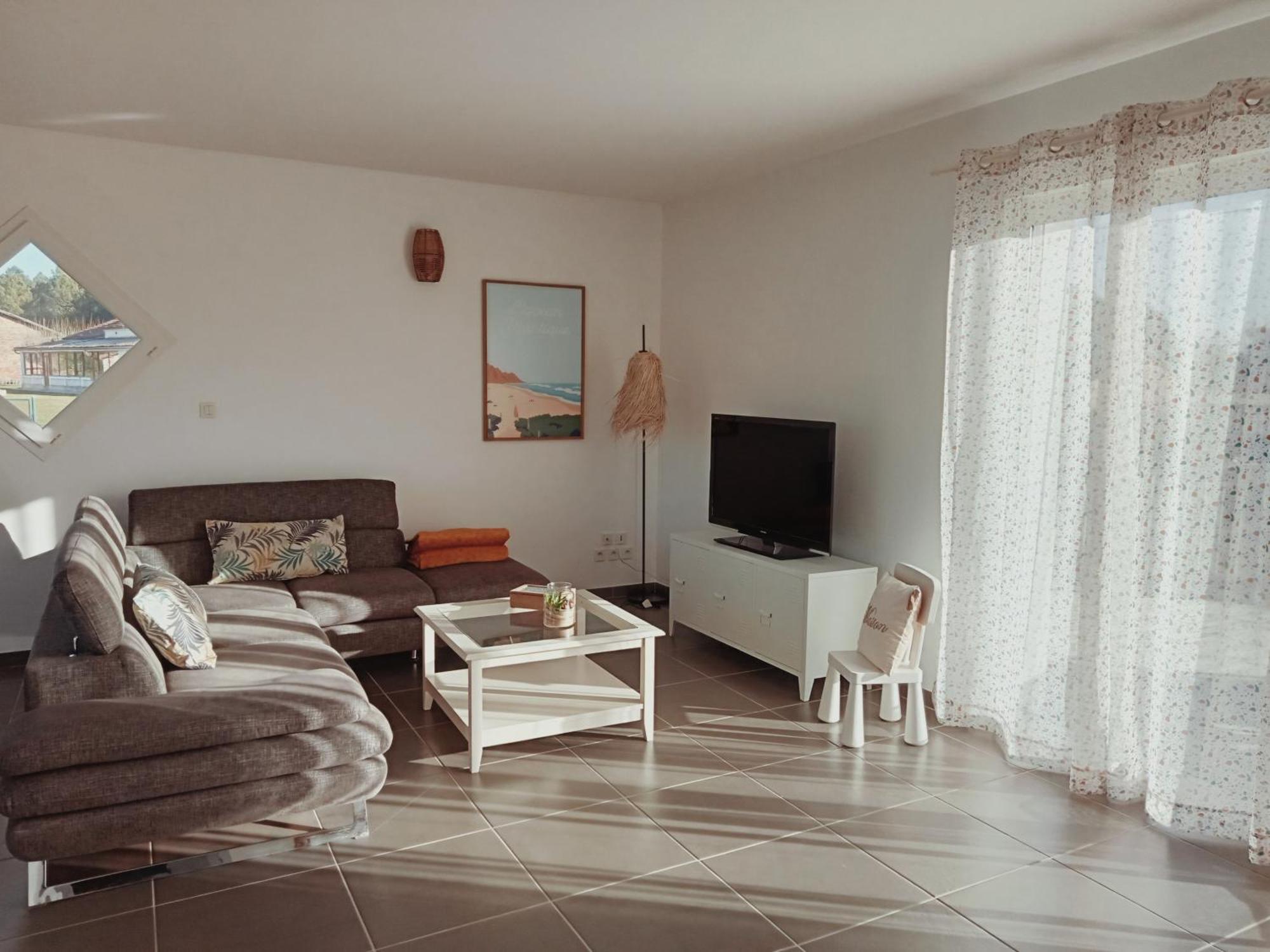 Comme A La Maison Sainte-Helene  Esterno foto
